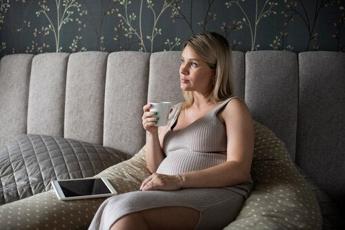 Going Past Your Due Date What Every Mom-to-Be Should Know