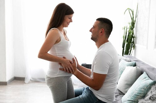 Gonorrhea During Pregnancy What Moms-to-Be Need to Know
