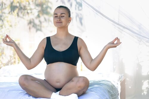 Hospital or Birth Center Packing List Essentials for Mom, Baby & Partner