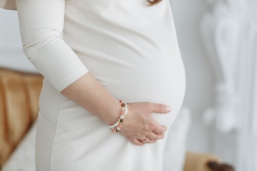Round Ligament Pain During Pregnancy Causes & Relief Tips