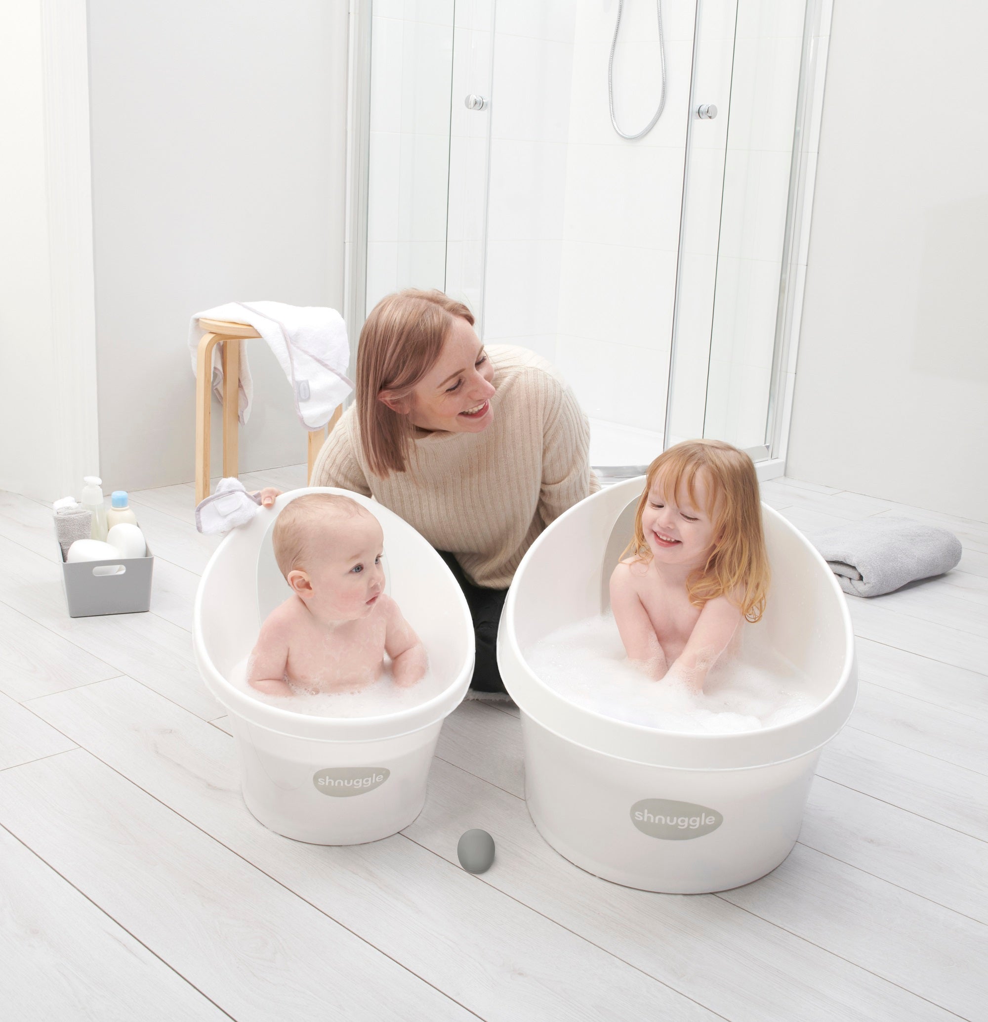 Shnuggle Toddler Bath Tub | Big Bath for bigger kids | Child bathtub seat support | Fits in shower and adult bath