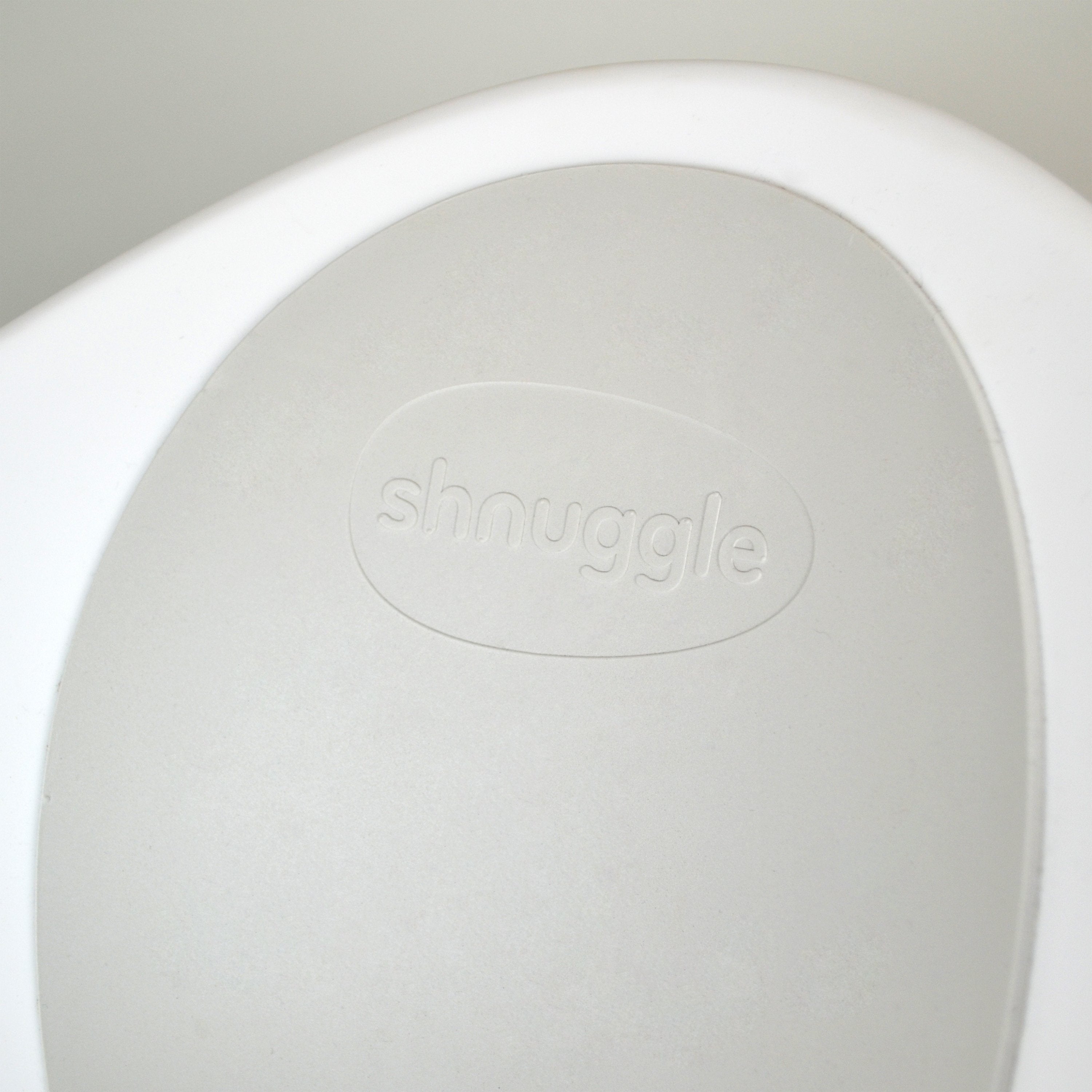 Close up up shnuggle bath foam backrest